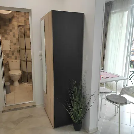 студио плумерия / Plumeria Apartment Obzor